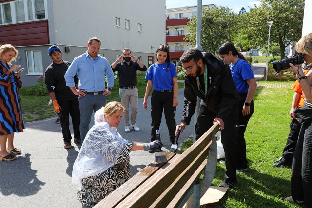 Annika Strandhäll besökte Bergsjön